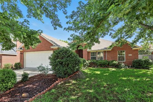 3532 Mustang Dr, Denton, TX, 76210-0344 | Card Image