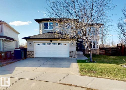 32 Carriere Cres, Beaumont, AB, T4X0A8 | Card Image