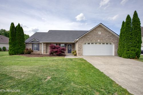 8413 Reality Ln, Corryton, TN, 37721-3629 | Card Image