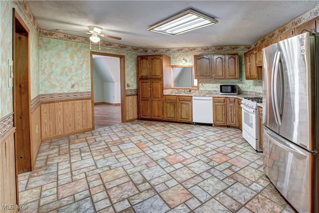 5765 State Route 82, House other with 3 bedrooms, 3 bathrooms and null parking in Hiram OH | Image 18
