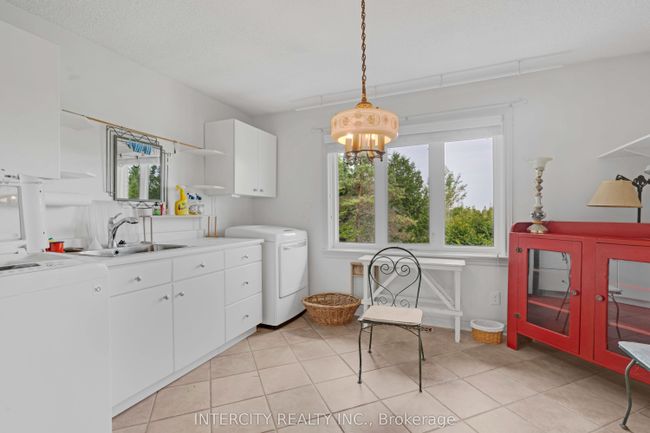 2 - 2197 Concession Rd 2, House other with 2 bedrooms, 3 bathrooms and 10 parking in Palgrave ON | Image 21