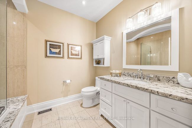 5029 Cedar Springs Crt, House other with 3 bedrooms, 3 bathrooms and 12 parking in Burlington ON | Image 35