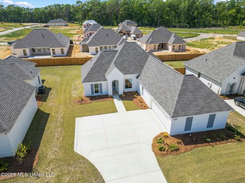 433 Aurora Circle, Canton, MS, 39046 | Card Image