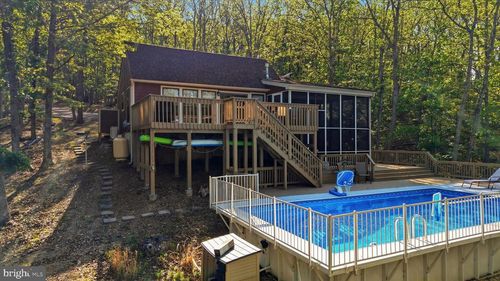 1856 Crossings View Rd, PAW PAW, WV, 25434-8712 | Card Image
