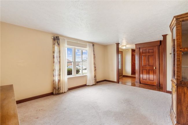 207 Shaffer Ave, House other with 3 bedrooms, 2 bathrooms and 2 parking in Elizabeth PA | Image 8