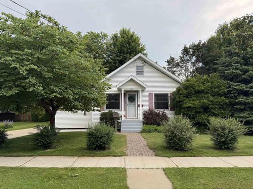 359 6th St, Prairie Du Sac, WI, 53578-1219 | Card Image