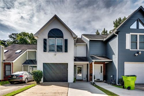 7982 Creekstone Way, Riverdale, GA, 30274-3929 | Card Image