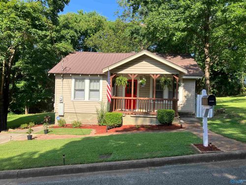 1216 Belle St, Gadsden, AL, 35904-1148 | Card Image