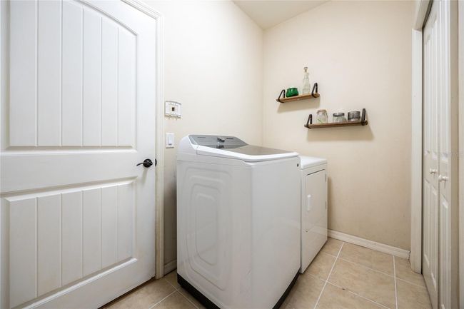 Laundry | Image 26