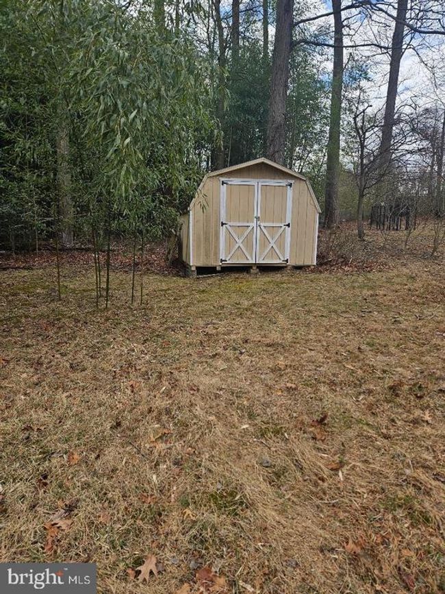 9903 Quiet Glen Ct, House other with 5 bedrooms, 3 bathrooms and null parking in SPRINGDALE MD | Image 14