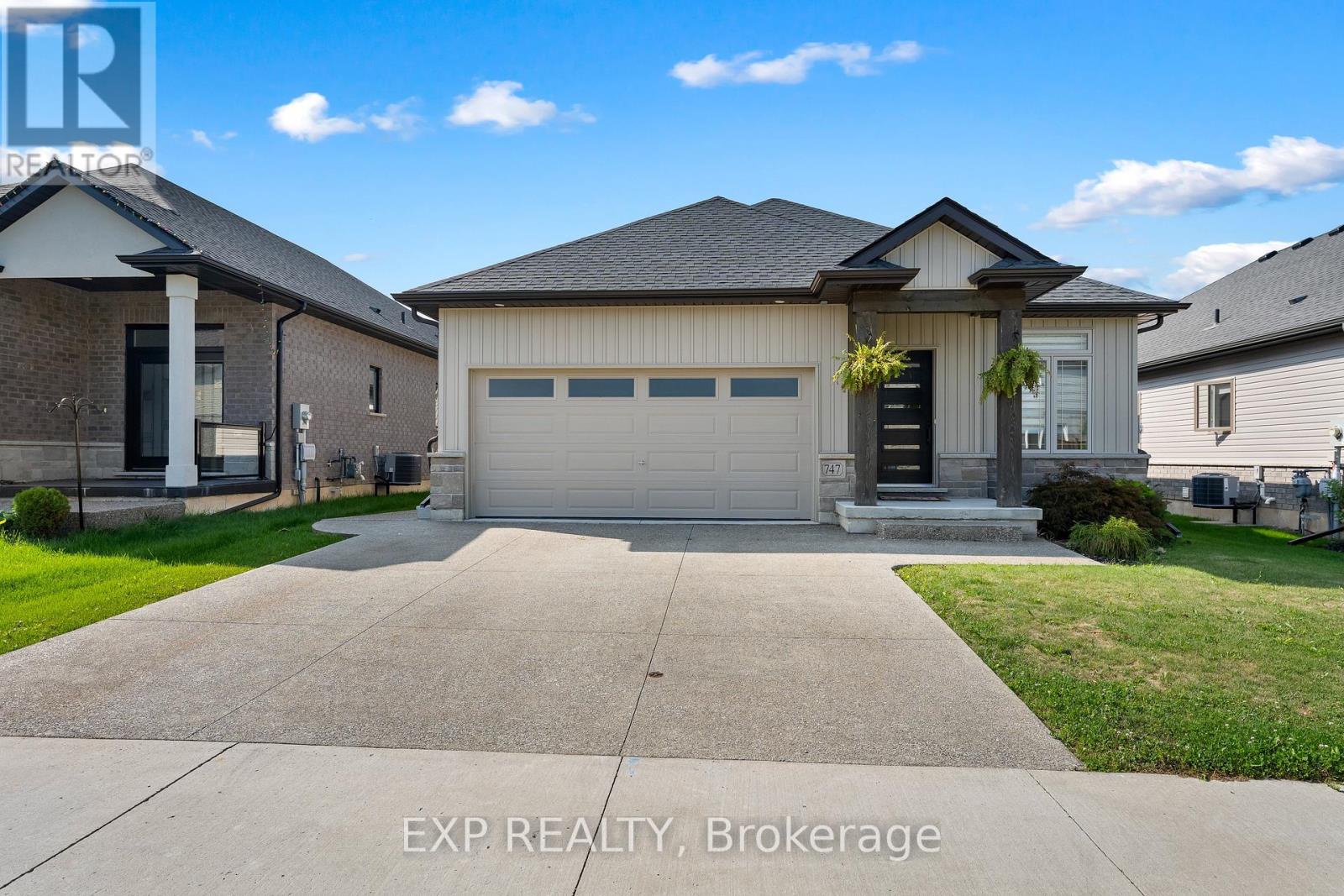 Residential in Welland (Coyle Creek)