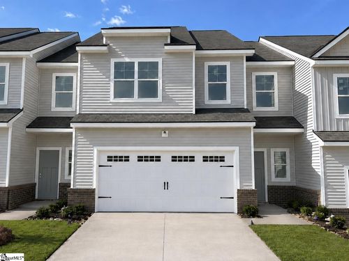 145 Callen Dr, Greenville, SC, 29607-6182 | Card Image