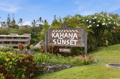 e3e-4909 Lower Honoapiilani Rd, Lahaina, HI, 96761-9217 | Card Image