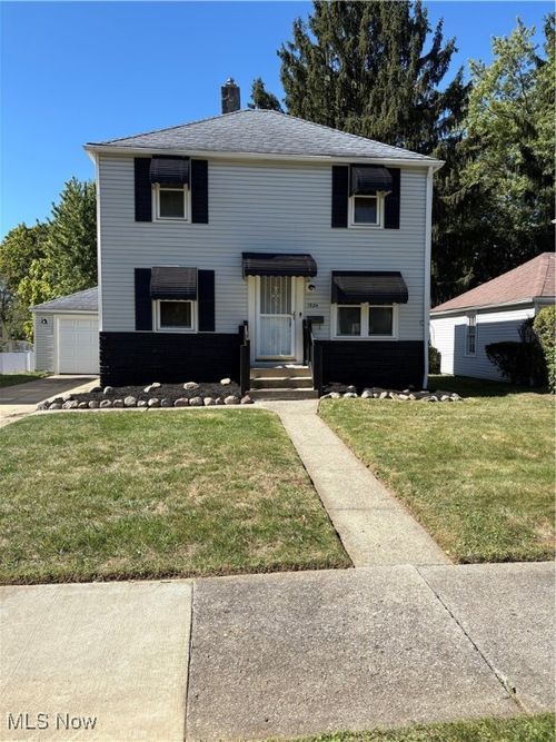 1024 Roslyn Ave, Akron, OH, 44320-2708 | Card Image
