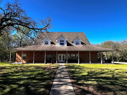 730 Panorama Rd, La Grange, TX, 78945-5552 | Card Image