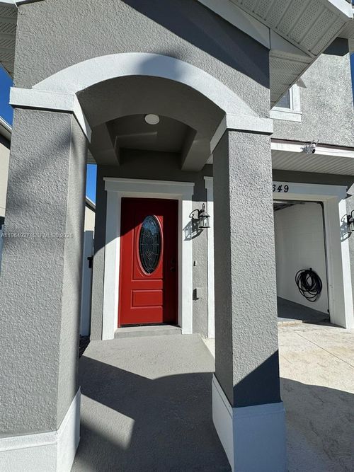 649-649 Lincoln St, KISSIMMEE, FL, 34741-4810 | Card Image