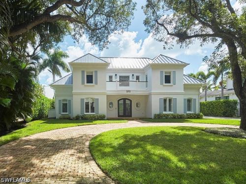 570 2nd Ave N, NAPLES, FL, 34102-5771 | Card Image