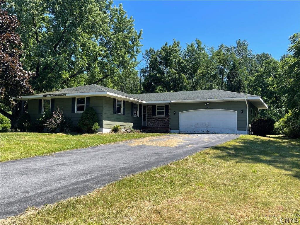 Maltby Rd, Pulaski, NY 13142