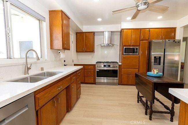 1537 E Brookdale Pl, House other with 3 bedrooms, 2 bathrooms and 6 parking in Fullerton CA | Image 8