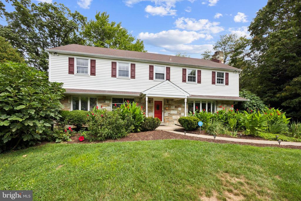Wingate Rd, Huntingdon Valley, PA 19006