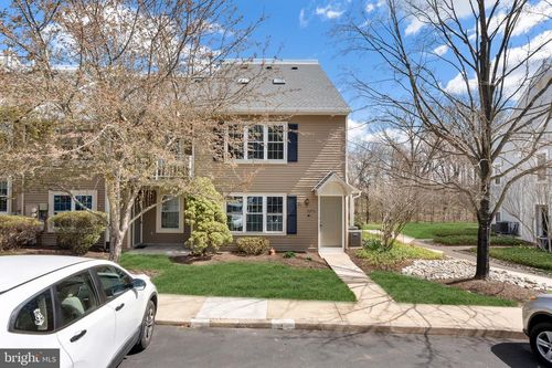 3206 Society Pl, NEWTOWN, PA, 18940-3269 | Card Image