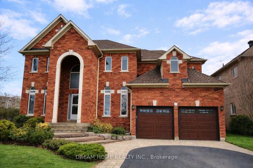 735 Foxcroft Blvd, Newmarket, ON, L3X1N1 | Card Image