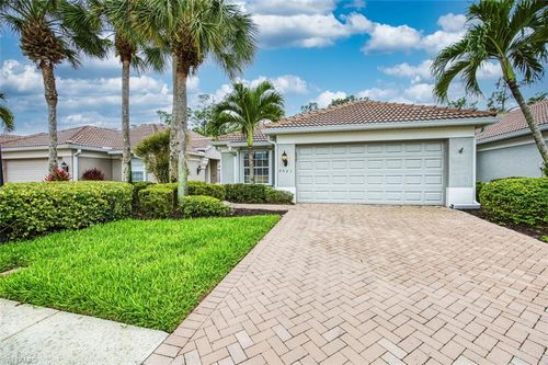 9521 Hemingway Ln, FORT MYERS, FL, 33913-7054 | Card Image