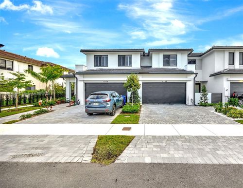 8282 Sw 120th Ter, Miami, FL, 33156-5105 | Card Image