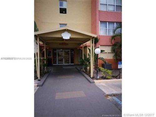 apt-b304-9143 Sw 77th Ave, Miami, FL, 33156-7651 | Card Image