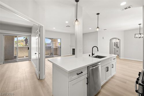 201-6821 Santa Isabel Ave, Las Vegas, NV, 89146-0881 | Card Image