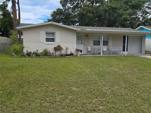 135 Ramona Cir, PALM HARBOR, FL, 34683-2616 | Card Image