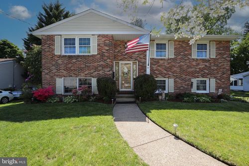50 Oak Ave, MARLTON, NJ, 08053-2144 | Card Image