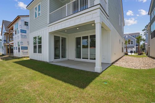 512 9th Ave S, North Myrtle Beach, SC, 29582-5708 | Card Image