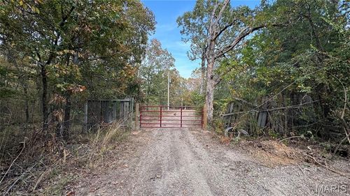 1312 Buck Mountain Rd, Doe Run, MO, 63637-3136 | Card Image