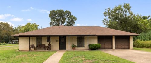 401 N San Marcos St, Hearne, TX, 77859-3387 | Card Image