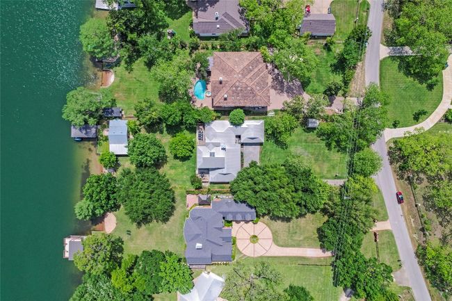 2305 Manana St, House other with 4 bedrooms, 4 bathrooms and 6 parking in Austin TX | Image 37