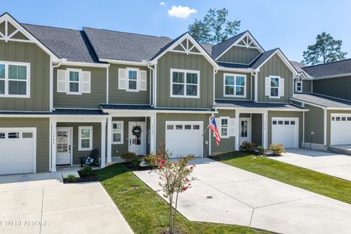 7364 Sun Blossom Ln, Knoxville, TN, 37924-2349 | Card Image