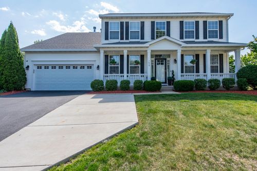 1650 Natures Way, Lindenhurst, IL, 60046-1706 | Card Image