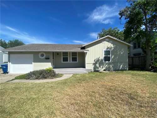 1110 Logan Ave, Corpus Christi, TX, 78404-3726 | Card Image