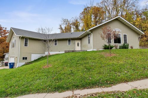 2391 Brooks Ave, Red Wing, MN, 55066-3971 | Card Image