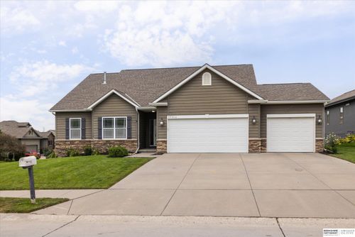 17314 Soldier St, Omaha, NE, 68136-1369 | Card Image