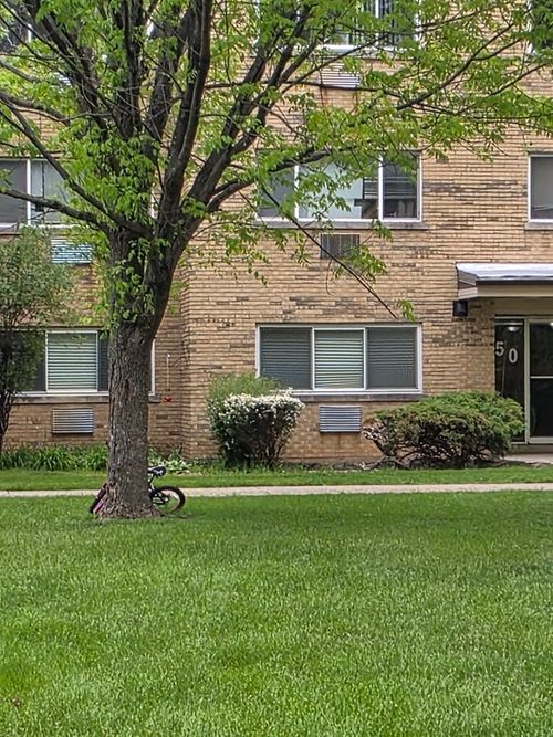 cg4-750 Dempster St, Mount Prospect, IL, 60056-6128 | Card Image