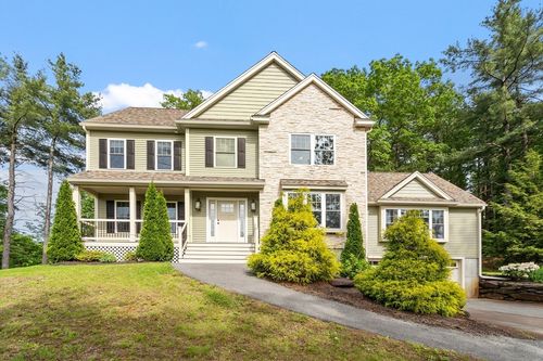 3 Chad Ln, Sterling, MA, 01564-1556 | Card Image