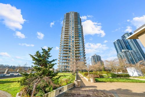 605-2345 Madison Ave, Burnaby, BC, V5C0B4 | Card Image