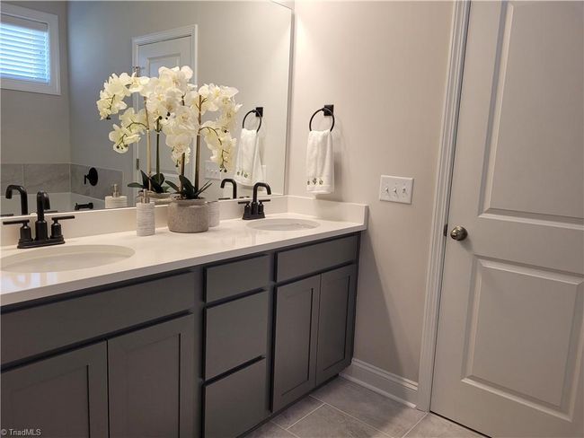 7405 Joseph Creek Ln, House other with 4 bedrooms, 3 bathrooms and null parking in Greensboro NC | Image 4