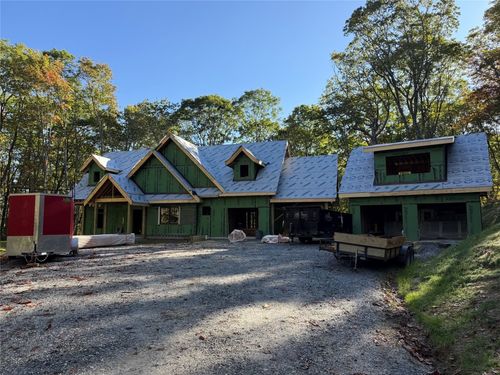 39 New Settlers Way, Glenville, NC, 28736-0390 | Card Image