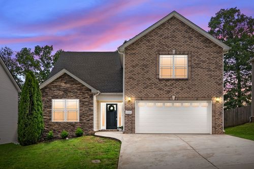 2023 Bandera Dr, Clarksville, TN, 37042-1669 | Card Image