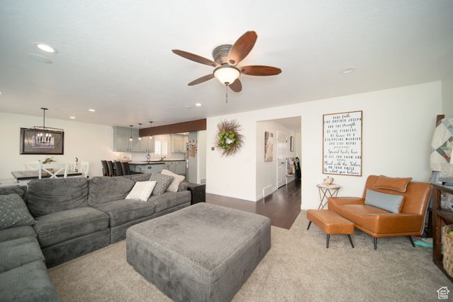 363 2800, House other with 6 bedrooms, 4 bathrooms and 9 parking in Vernal UT | Image 7
