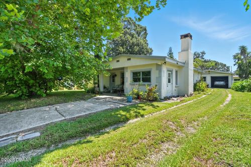 1990 Lake Dr, New Smyrna Beach, FL, 32168-8026 | Card Image