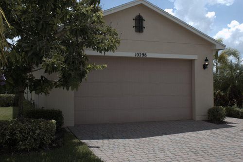 10298 Sw Silverberry Ct, Port St. Lucie, FL, 34987-2832 | Card Image
